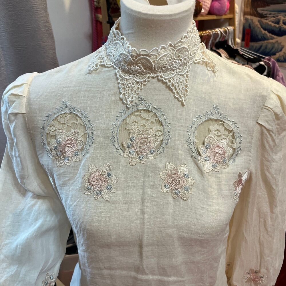 one of a kind vintage historical victorian/prairie blouse lace floral embroidery